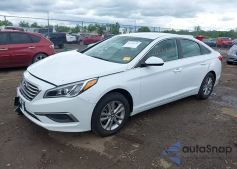 2017 Hyundai Sonata Se z USA, uszkodzony, nr VIN 5NPE24AF2HH469423
